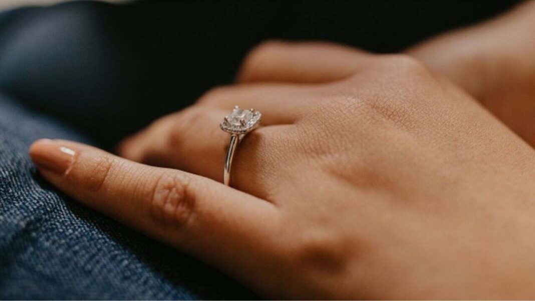 moissanite ring Singapore